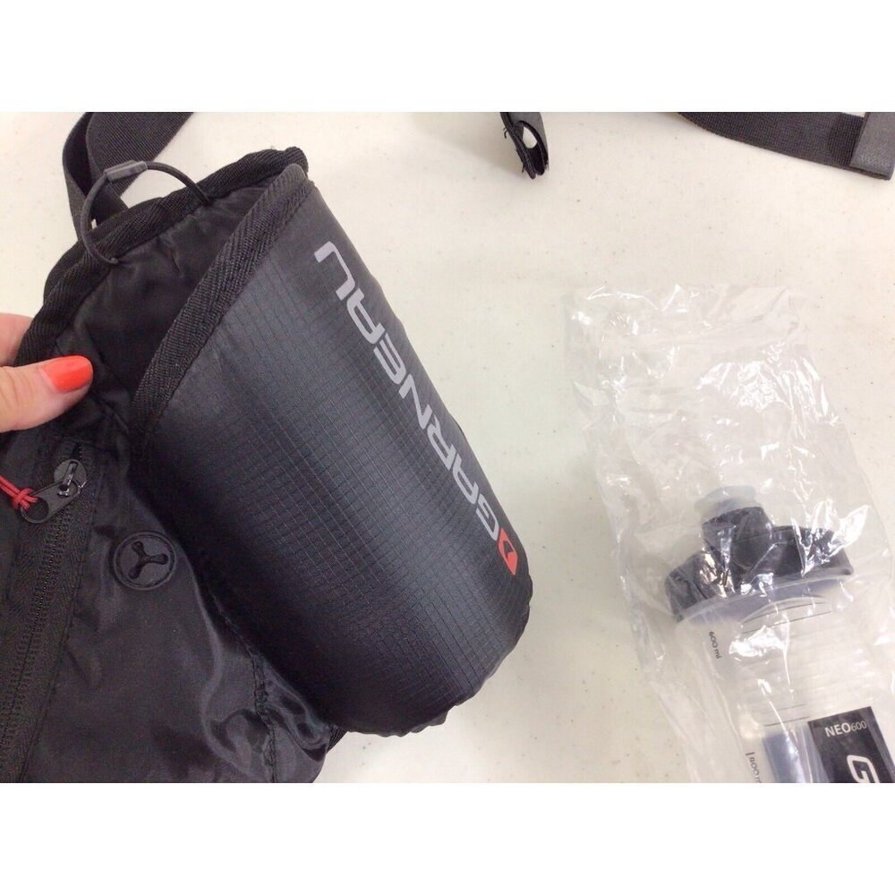 Louis Garneau Fanny Bag Pack Water Bottle New - Picture 5 of 7